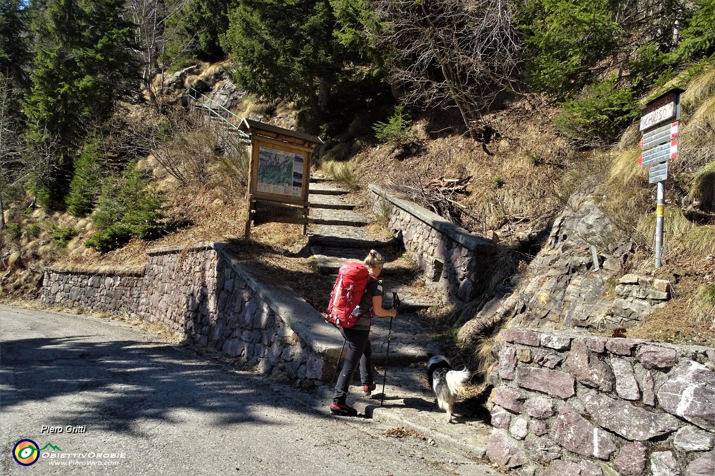 09 Partenza dalla 'Curva degli Sciocc'.JPG